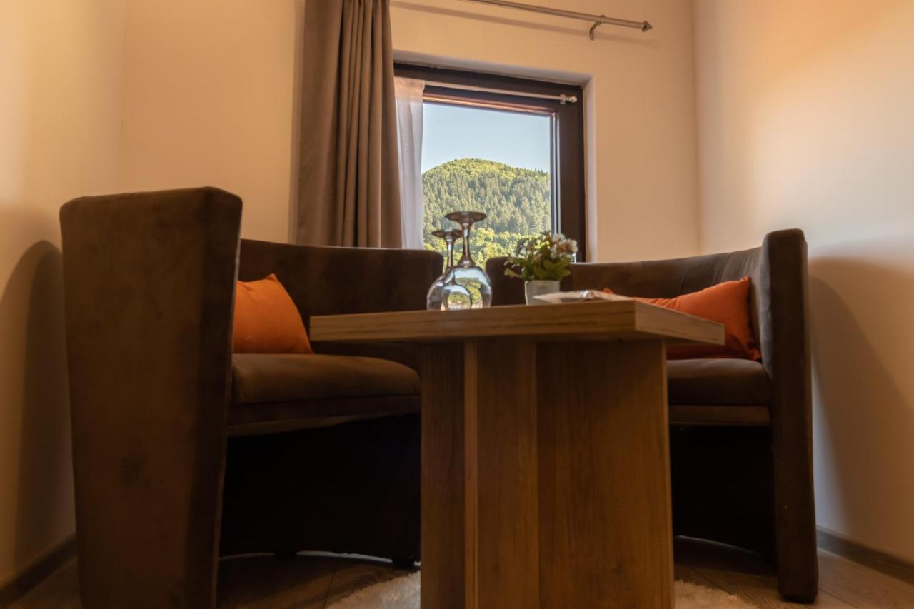 Verdi Rooms Visoko Exteriör bild